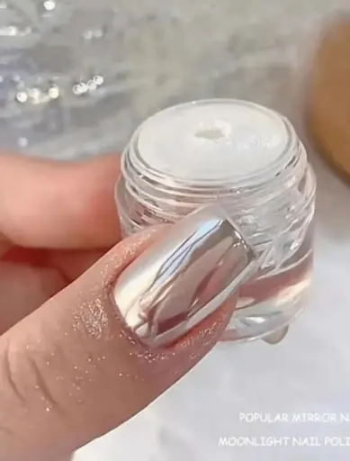 Effect Chrome Moon